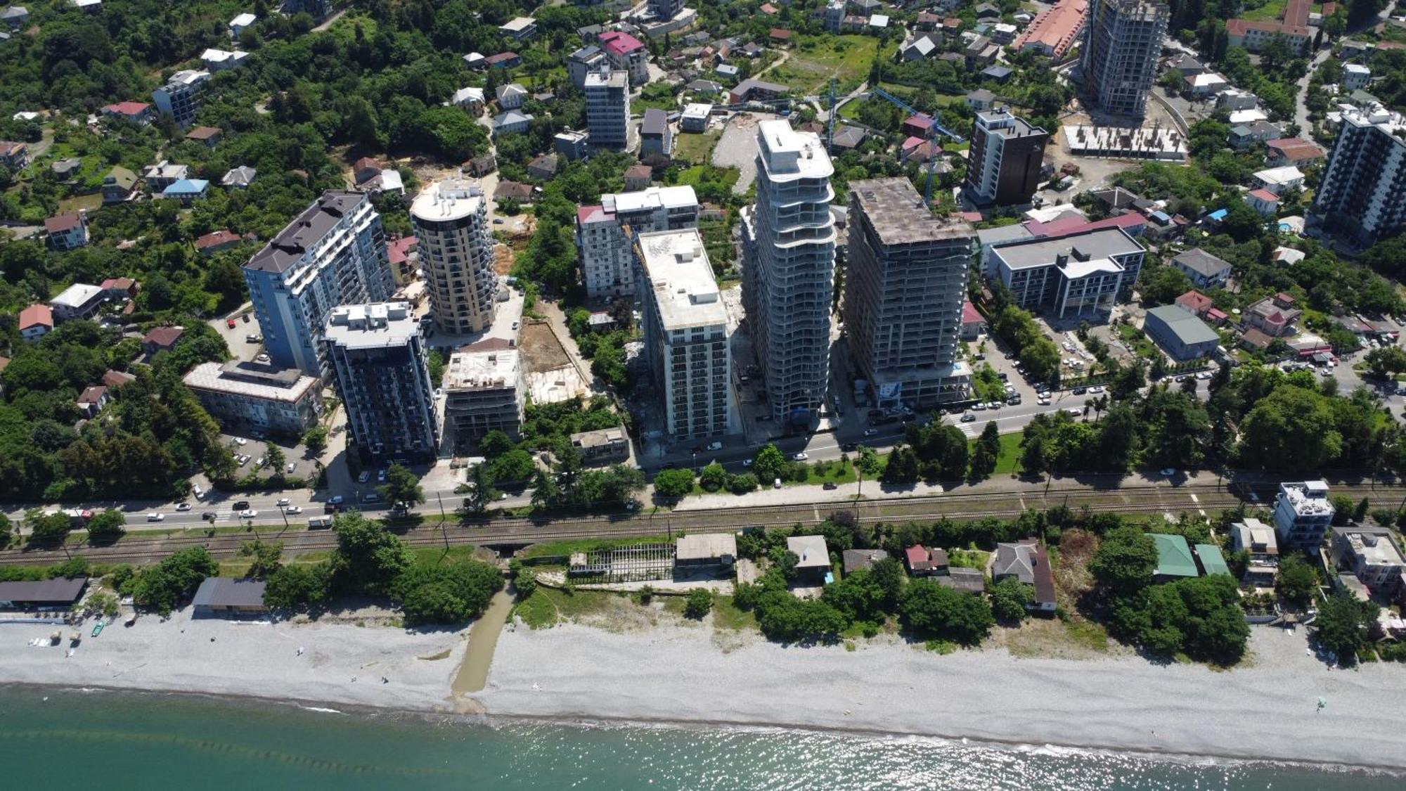 Pavillion Guest House Batumi Esterno foto